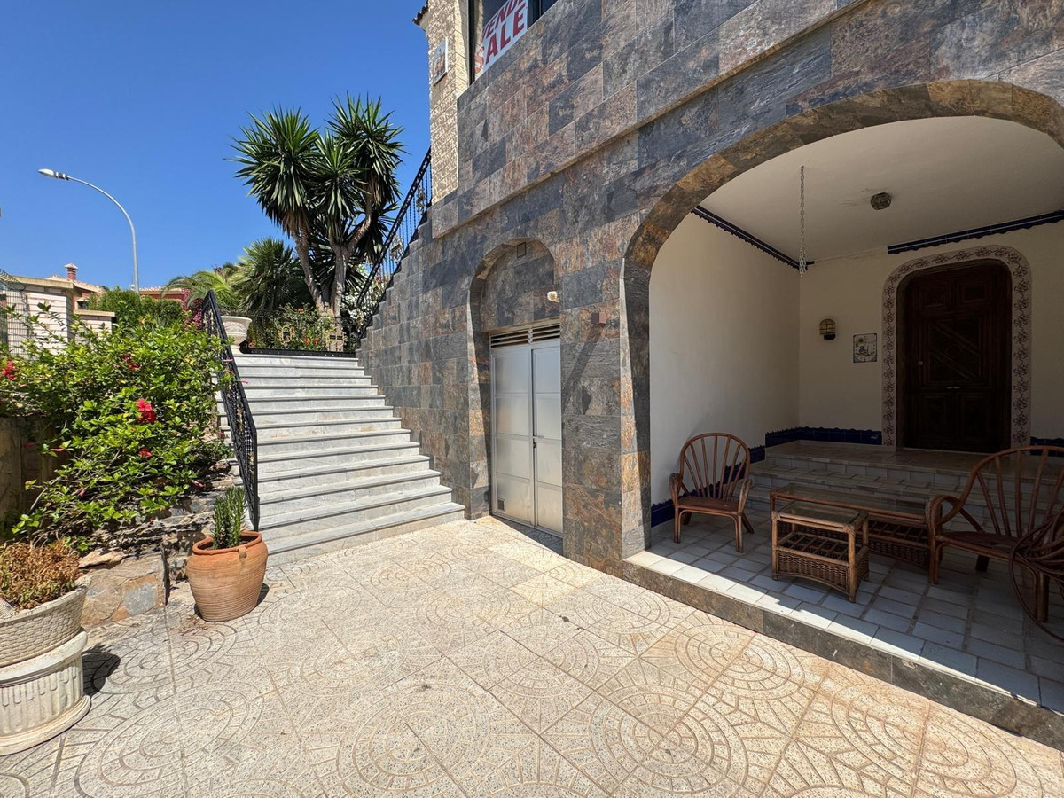 Bungalow te koop in Orihuela Costa | 5 slaapkamers H5323777