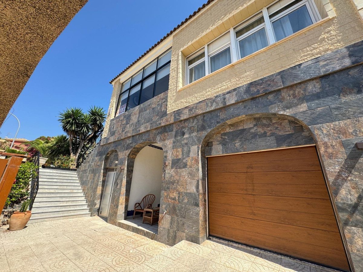 Bungalow te koop in Orihuela Costa | 5 slaapkamers H5323777