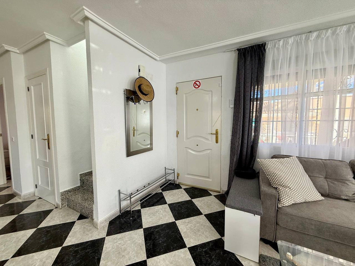 Bungalow te koop in Orihuela Costa | 4 slaapkamers H5323906