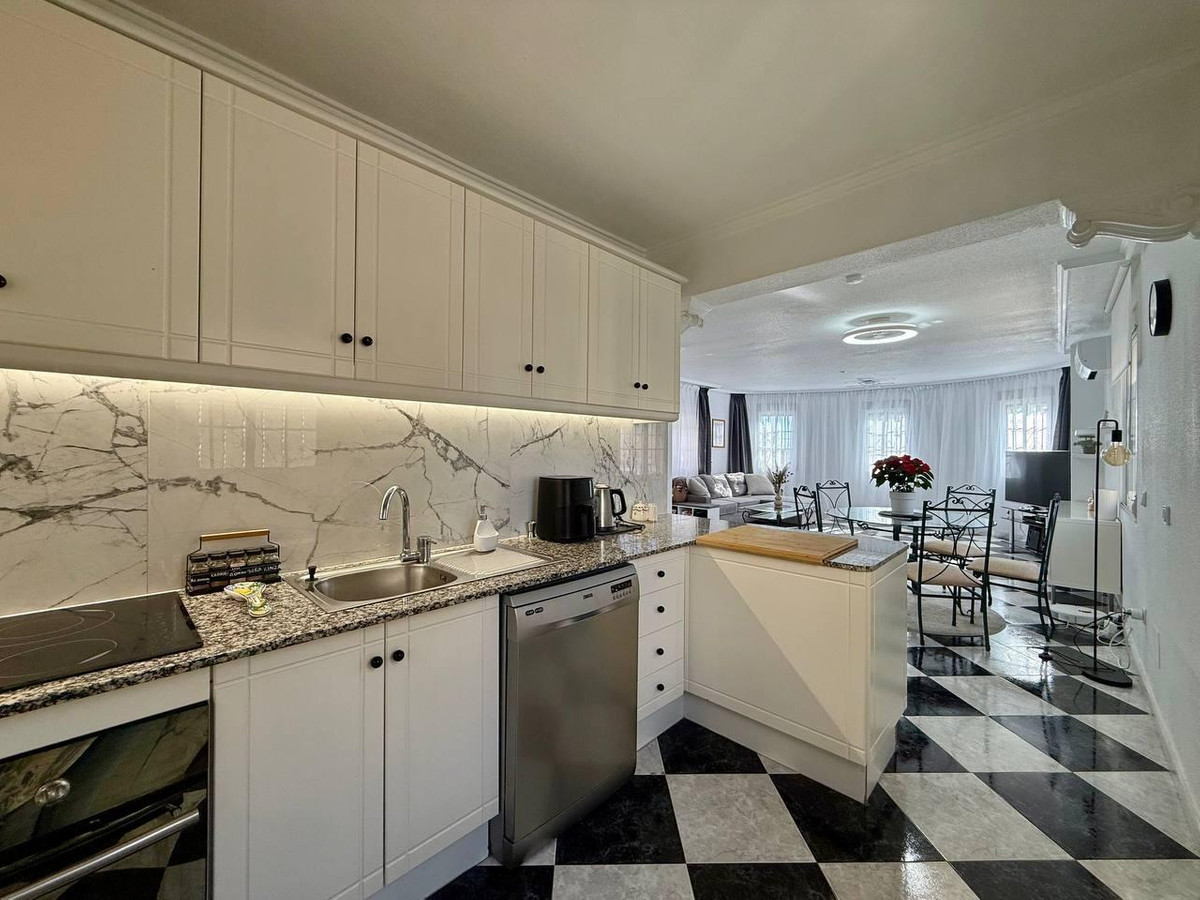 Bungalow te koop in Orihuela Costa | 4 slaapkamers H5323906