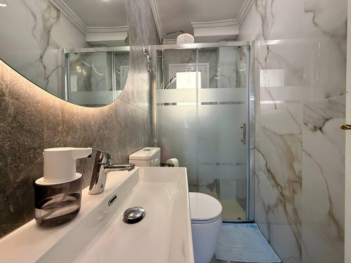 Bungalow te koop in Orihuela Costa | 4 slaapkamers H5323906