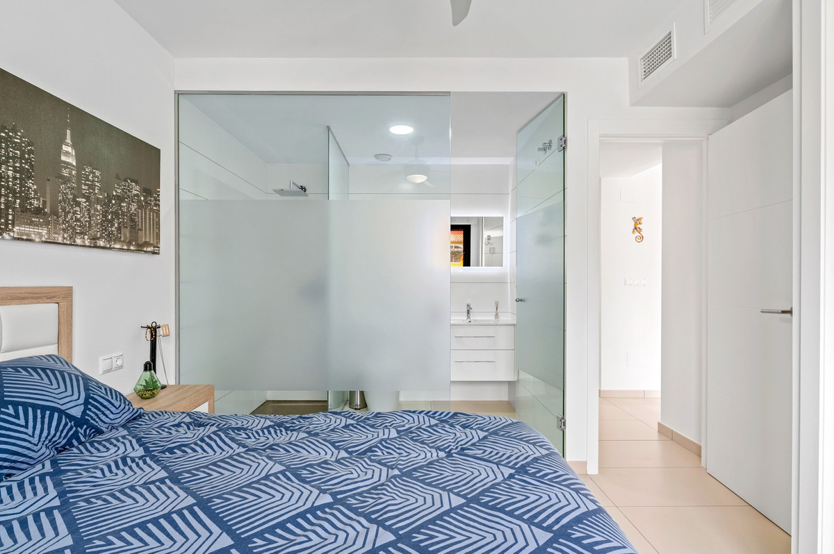 Bungalow te koop in Orihuela Costa | 2 slaapkamers H5332543