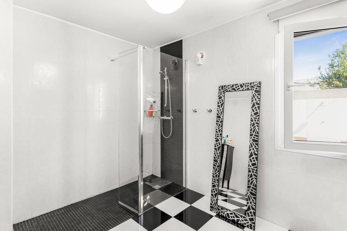 Huis te koop in Orihuela Costa | 5 slaapkamers H5336143