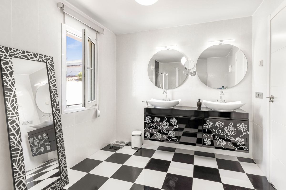 Huis te koop in Orihuela Costa | 5 slaapkamers H5336143