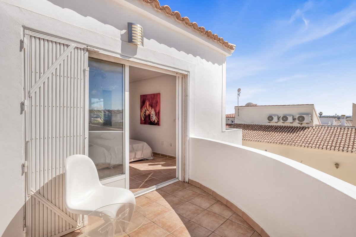 Huis te koop in Orihuela Costa | 5 slaapkamers H5336143