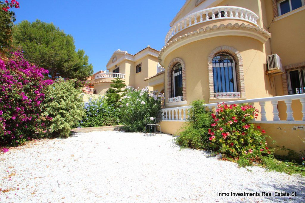 Huis te koop in Orihuela Costa | 4 slaapkamers H5349616