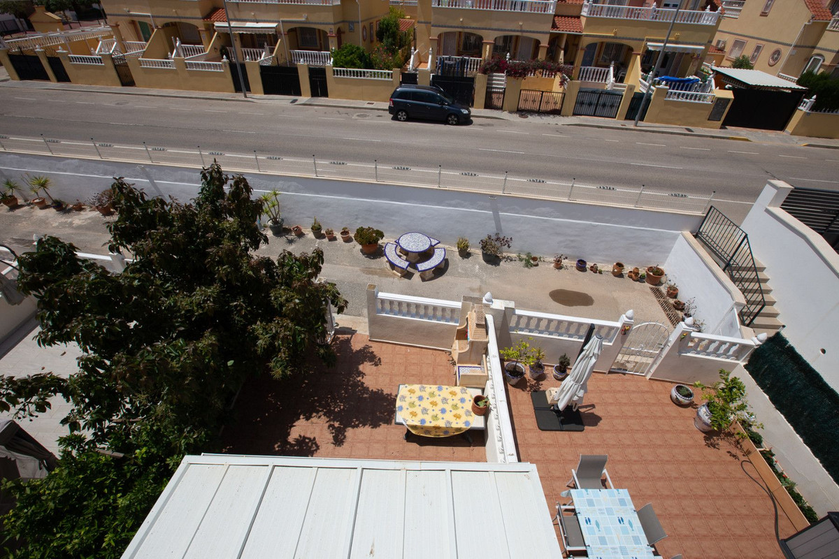 Huis te koop in Orihuela Costa | 3 slaapkamers H5349622