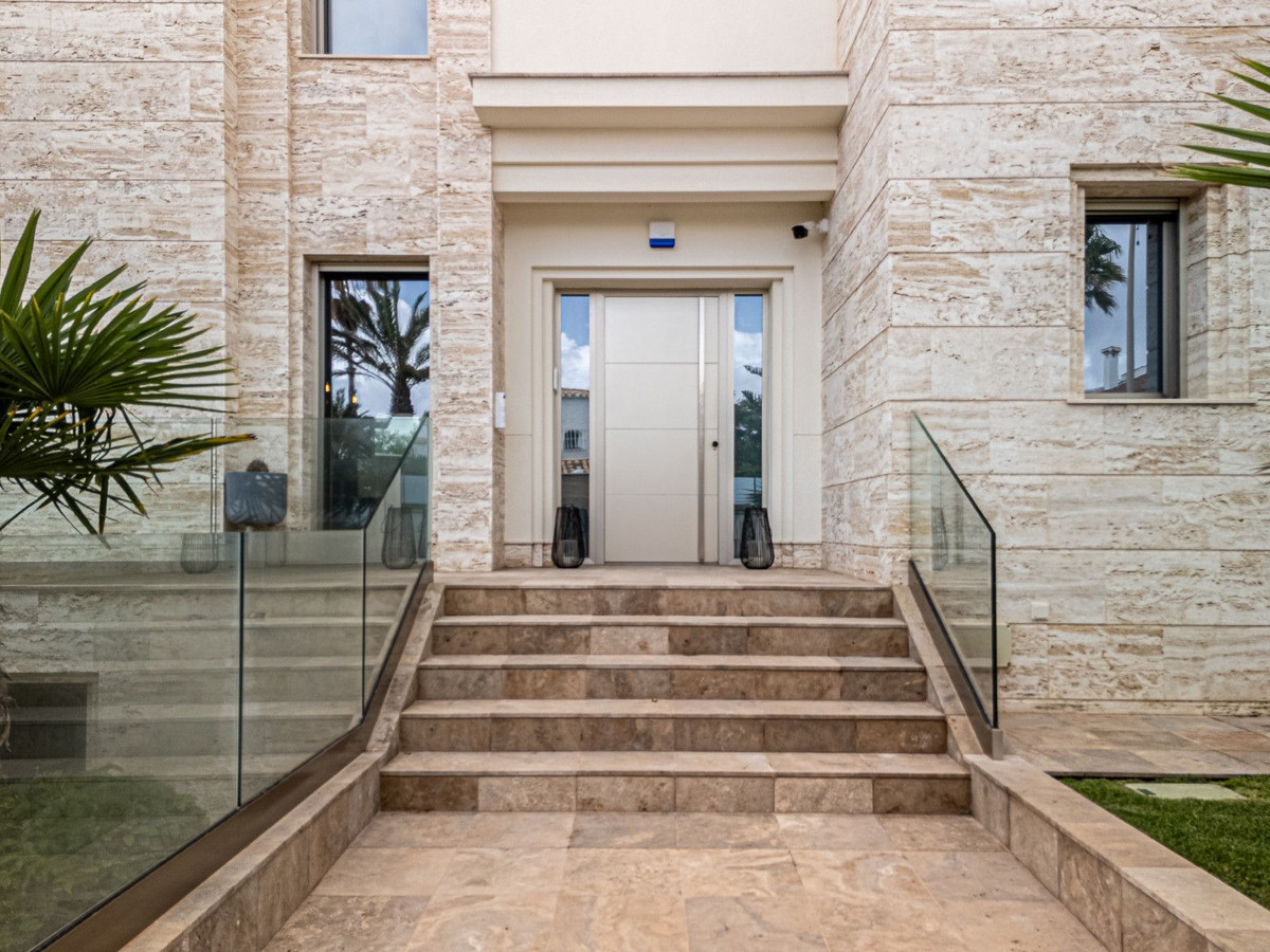 Huis te koop in Orihuela Costa | 6 slaapkamers H5349637