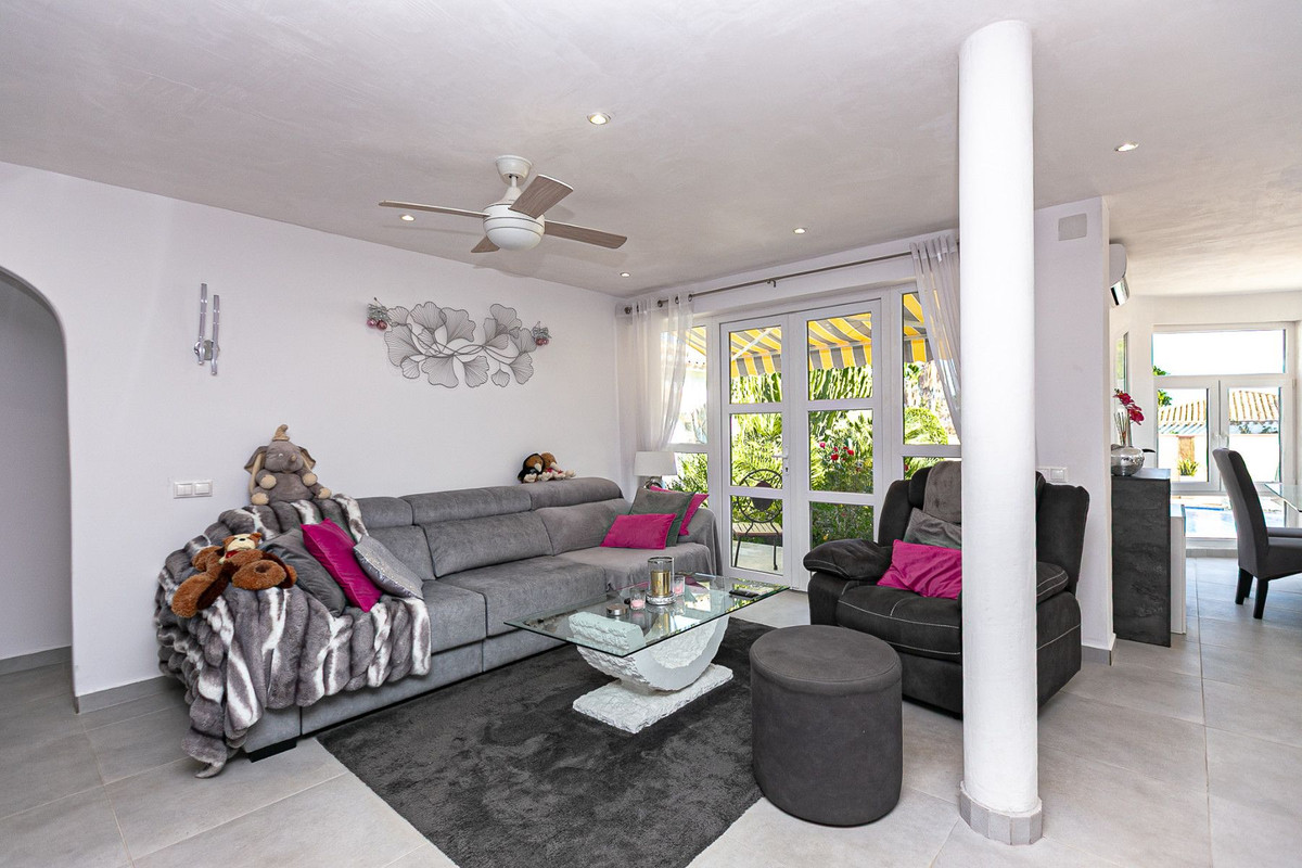 Huis te koop in Orihuela Costa | 6 slaapkamers H5349667