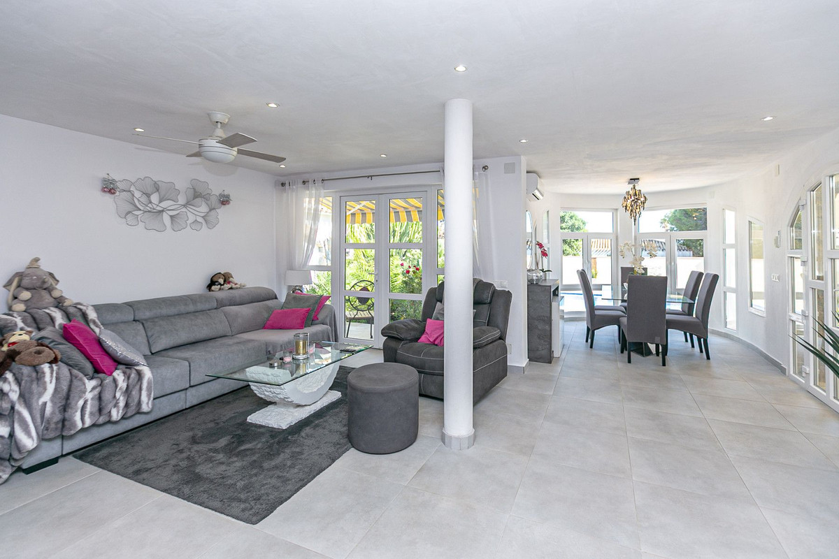 Huis te koop in Orihuela Costa | 6 slaapkamers H5349667