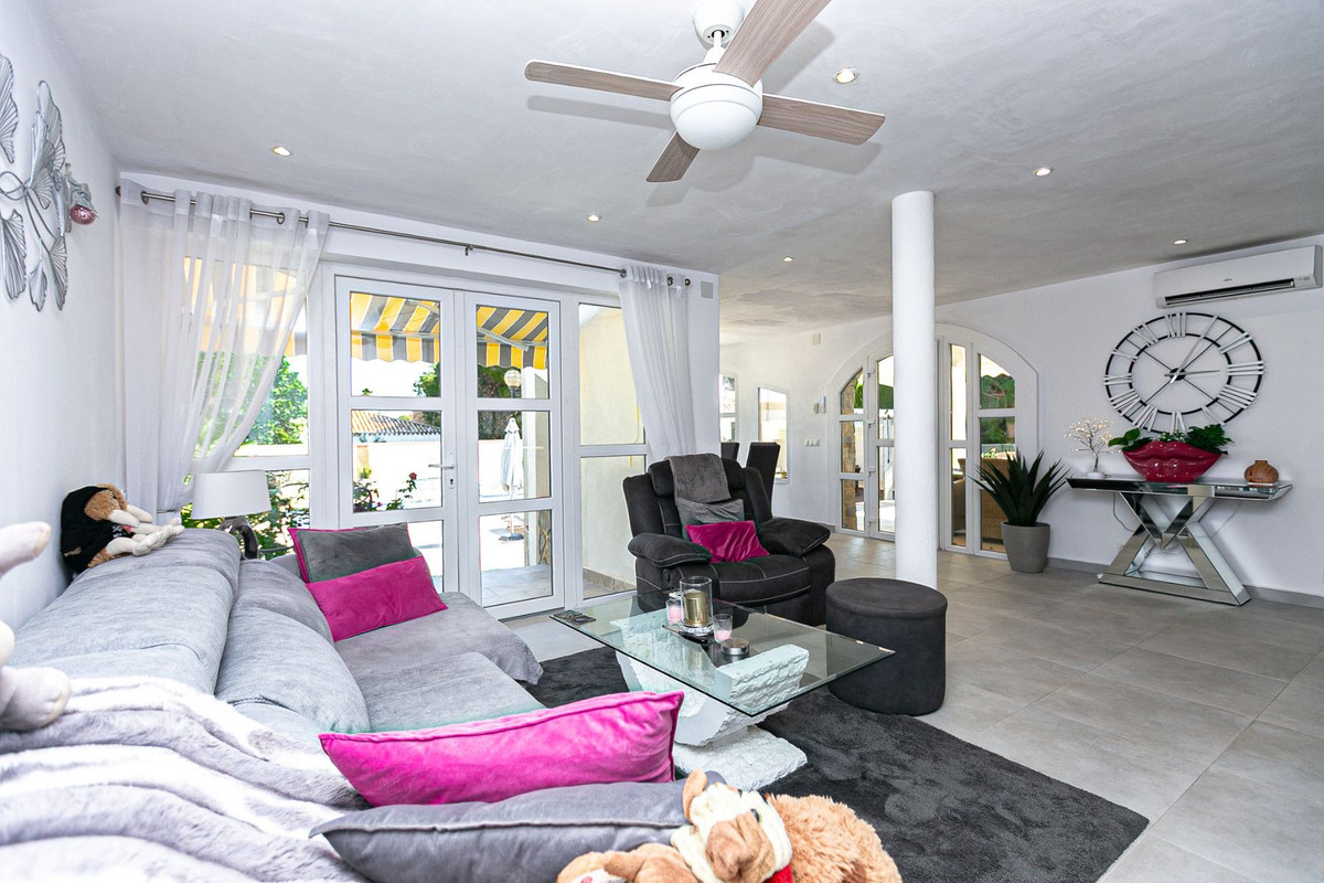 Huis te koop in Orihuela Costa | 6 slaapkamers H5349667