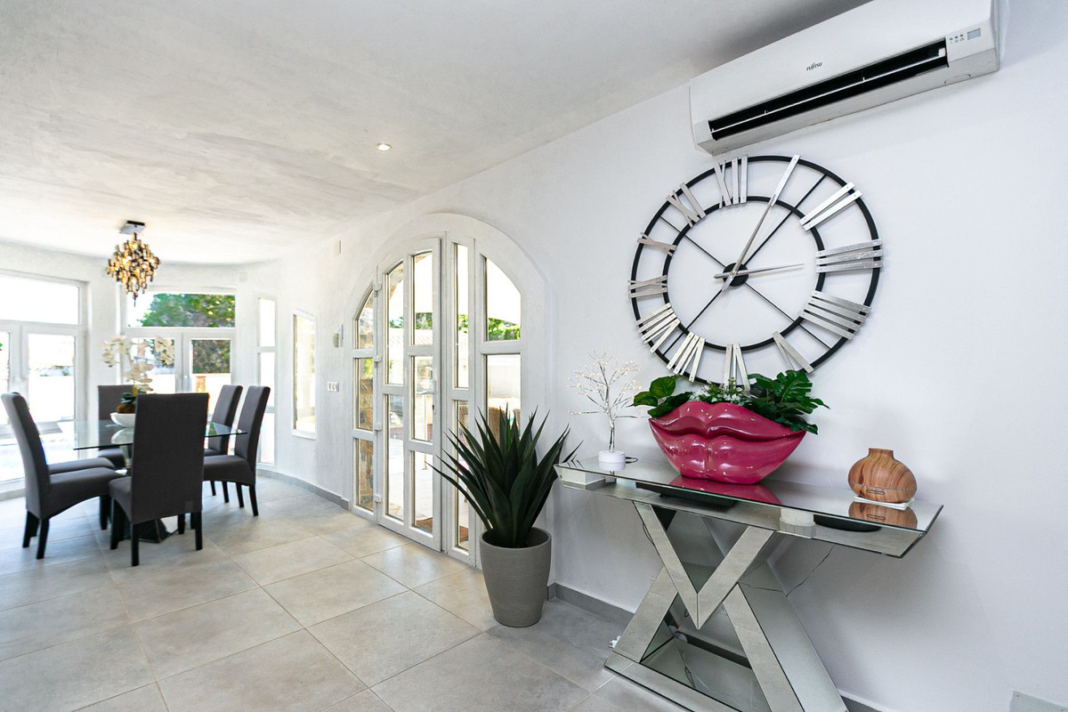 Huis te koop in Orihuela Costa | 6 slaapkamers H5349667