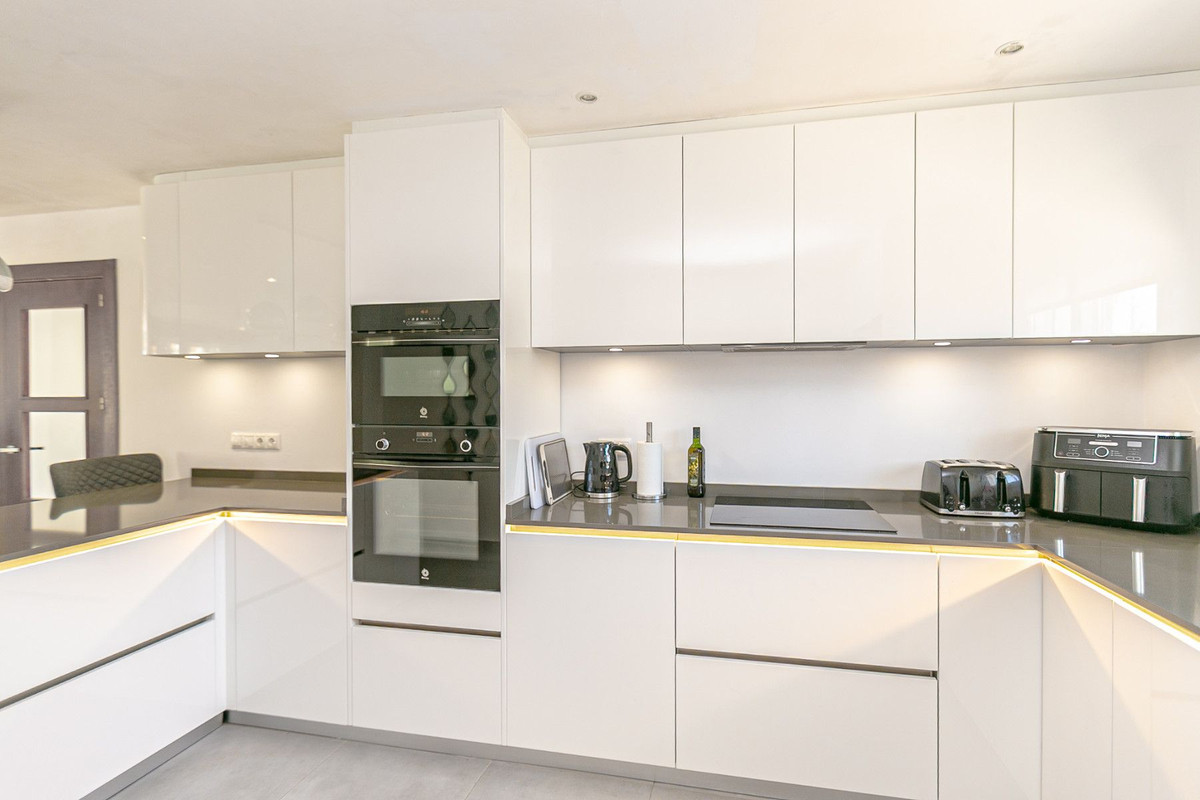 Huis te koop in Orihuela Costa | 6 slaapkamers H5349667