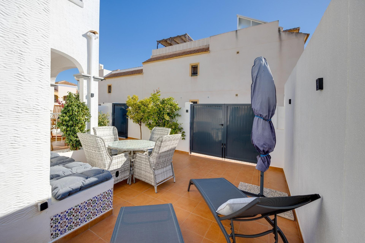 Huis te koop in Orihuela Costa | 3 slaapkamers H5361559