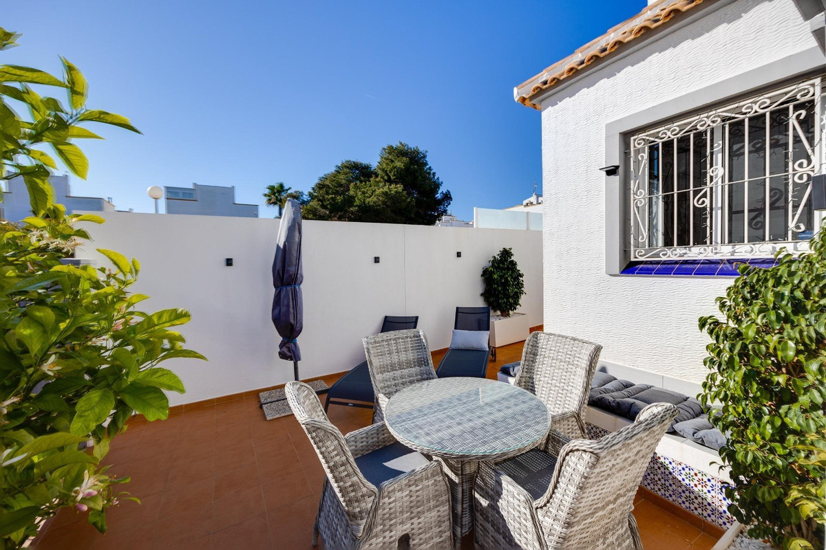 Huis te koop in Orihuela Costa | 3 slaapkamers H5361559