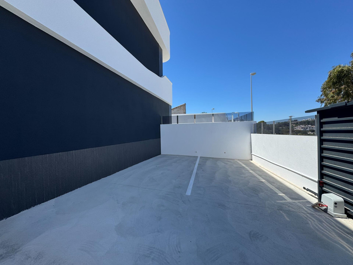 Property main view 44