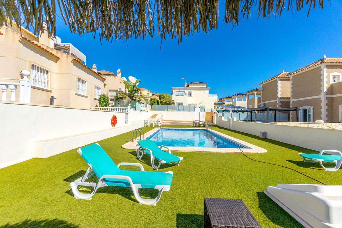 Huis te koop in Orihuela Costa | 3 slaapkamers H5363203