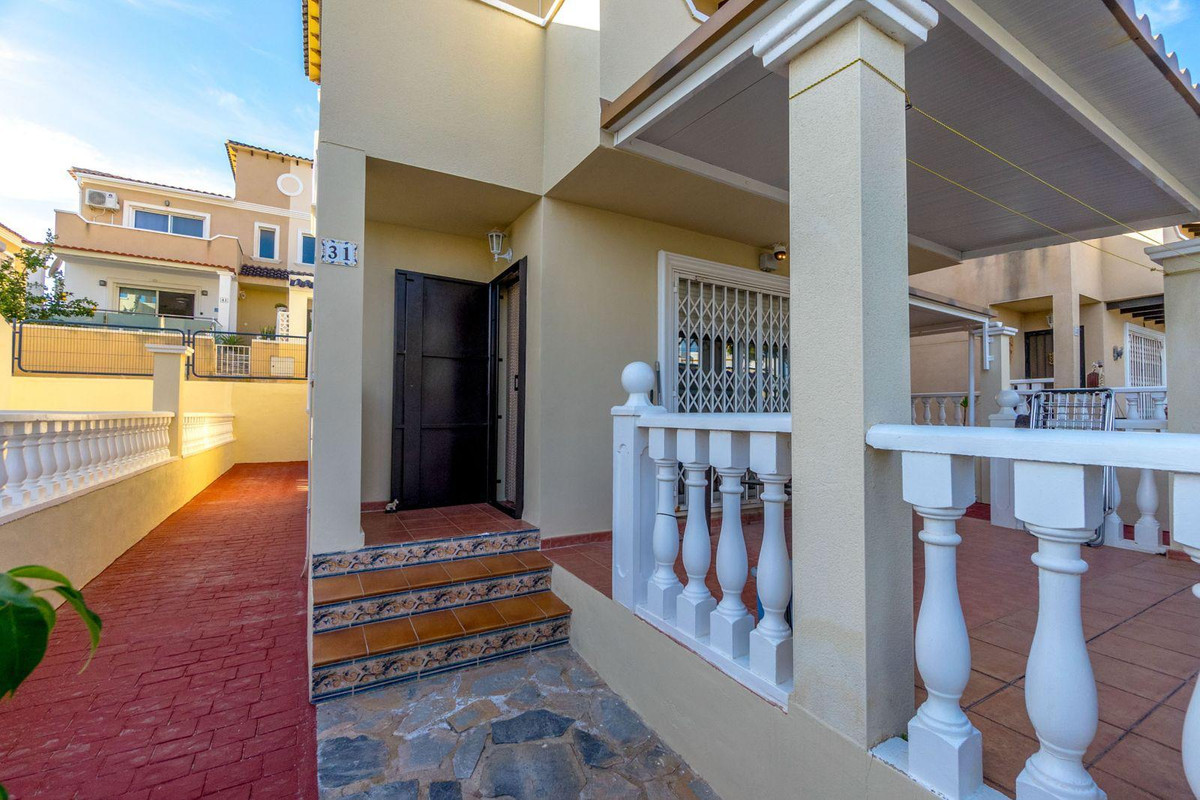 Huis te koop in Orihuela Costa | 3 slaapkamers H5363203