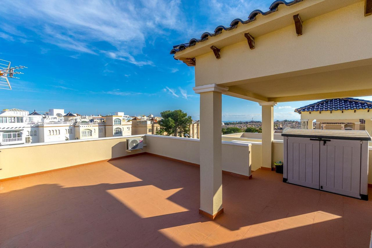 Huis te koop in Orihuela Costa | 3 slaapkamers H5365534