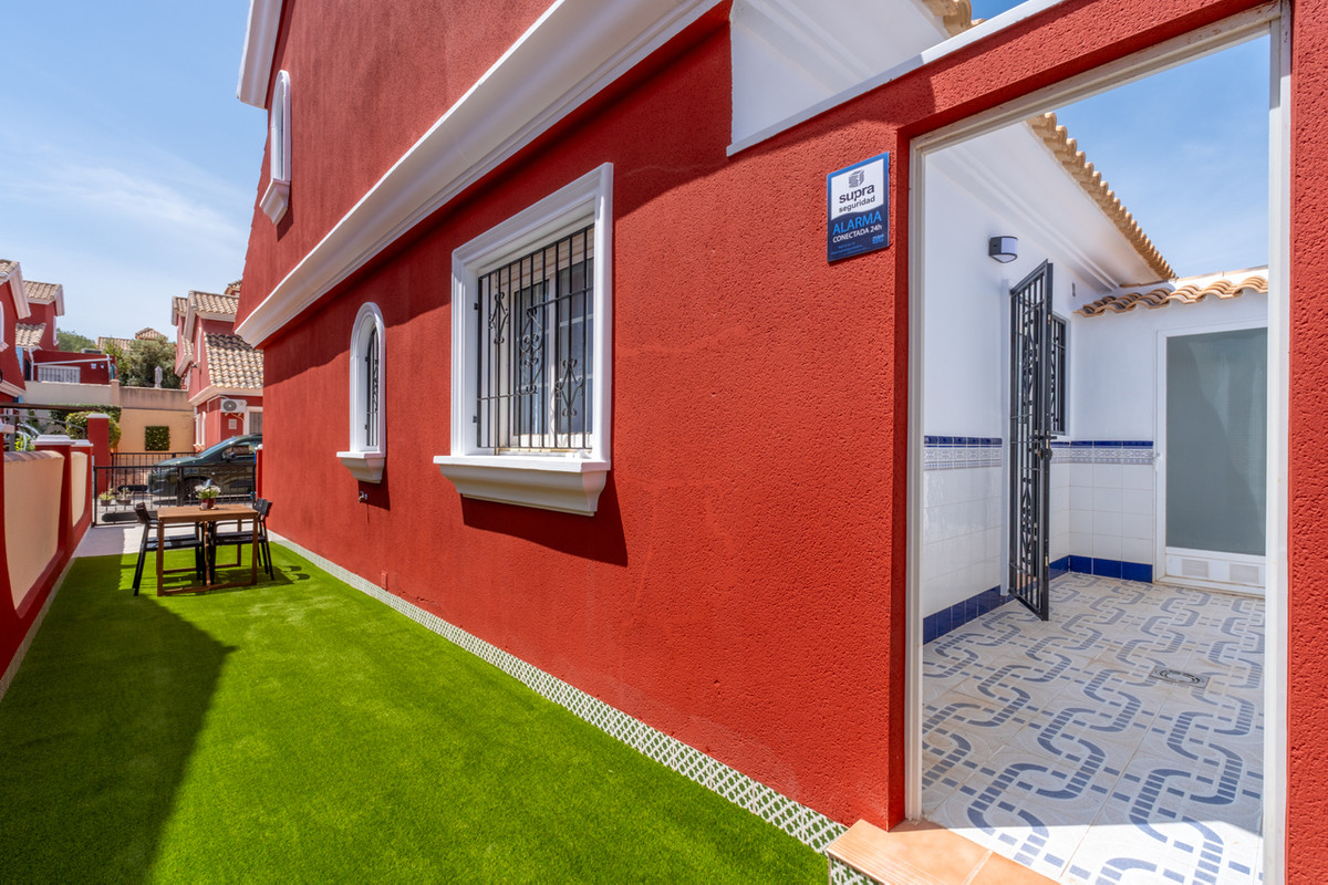 Huis te koop in Orihuela Costa | 3 slaapkamers H5367487