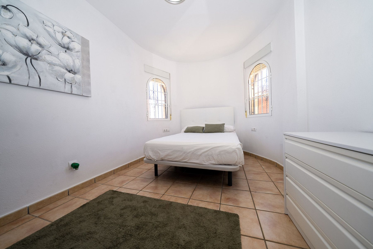 Bungalow te koop in Orihuela Costa | 3 slaapkamers H5368522