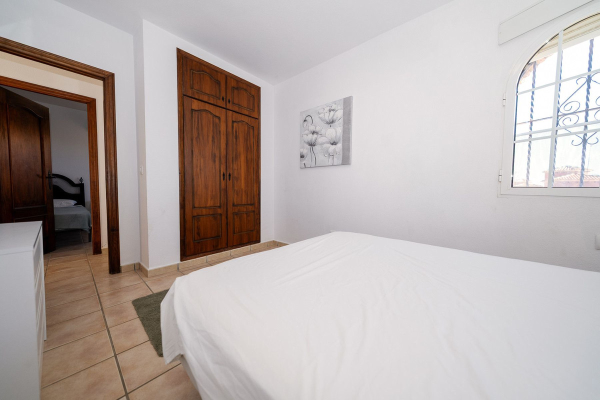 Bungalow te koop in Orihuela Costa | 3 slaapkamers H5368522