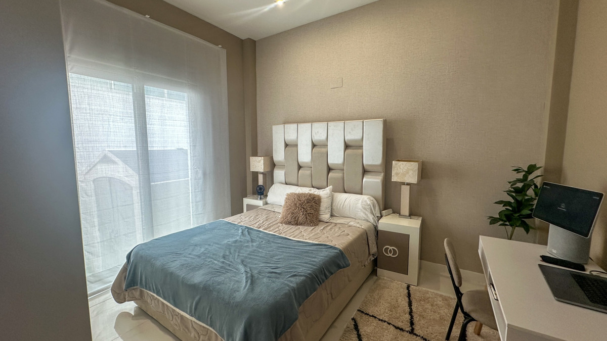 Huis te koop in Orihuela Costa | 5 slaapkamers H5370892