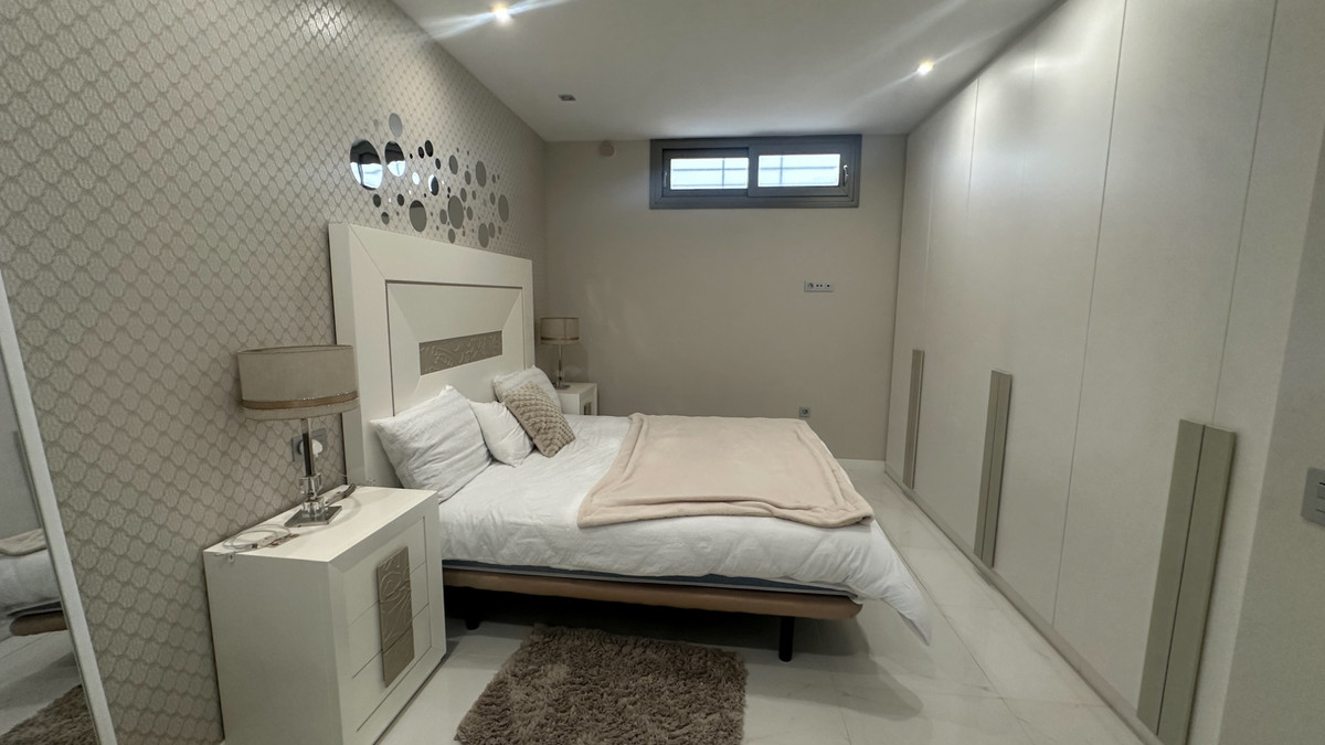 Huis te koop in Orihuela Costa | 5 slaapkamers H5370892
