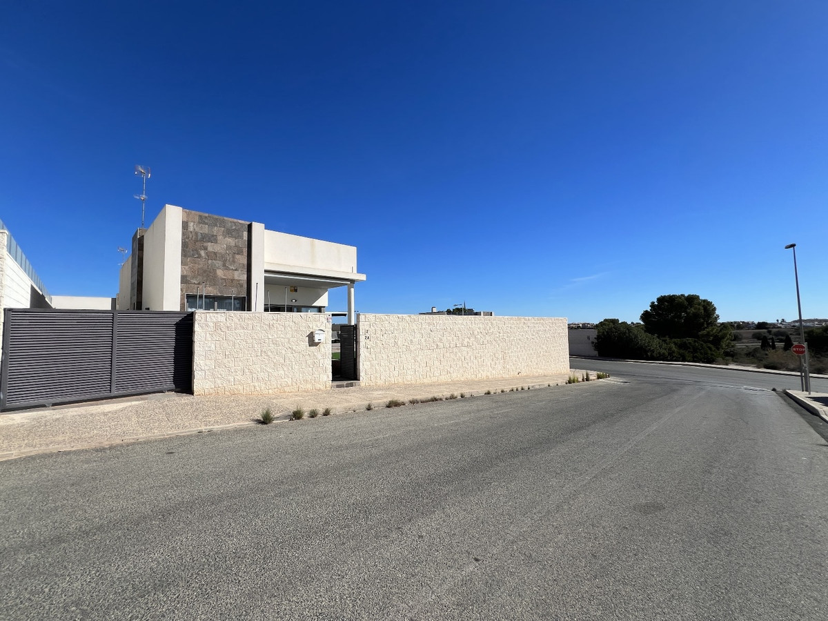 Huis te koop in Orihuela Costa | 5 slaapkamers H5370892