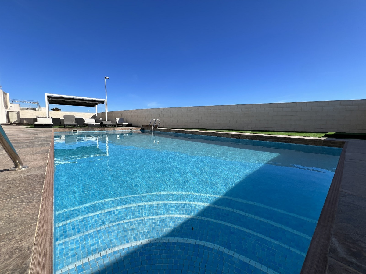 Huis te koop in Orihuela Costa | 5 slaapkamers H5370892