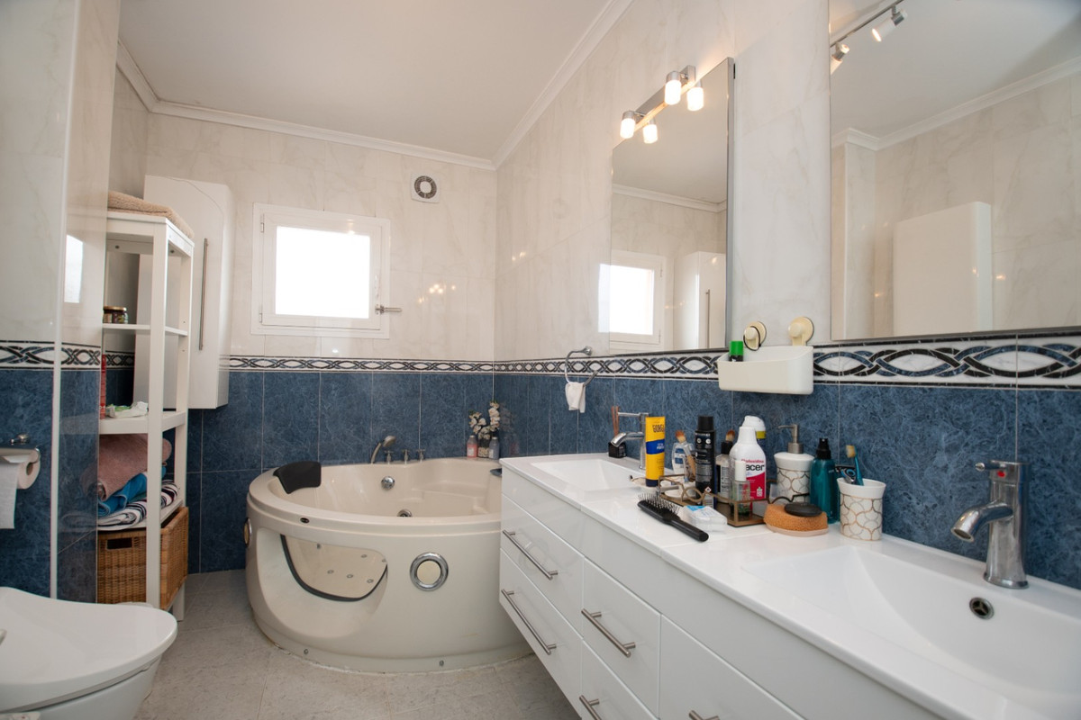 Huis te koop in Orihuela Costa | 4 slaapkamers H5375110