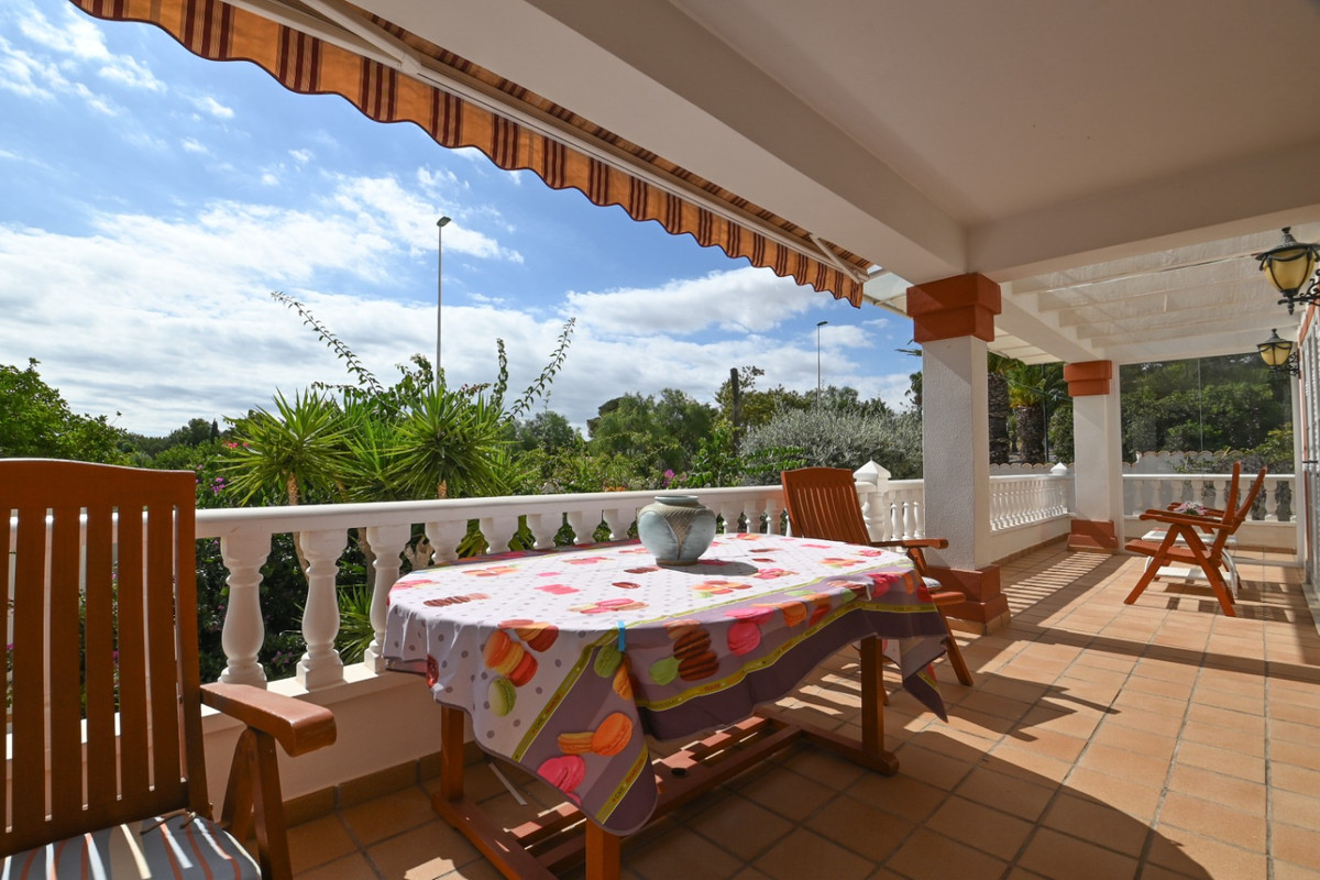 Huis te koop in Orihuela Costa | 4 slaapkamers H5375110