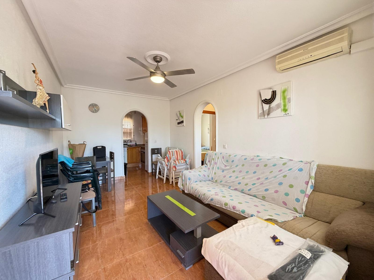 Bungalow te koop in Orihuela Costa | 2 slaapkamers H5378425