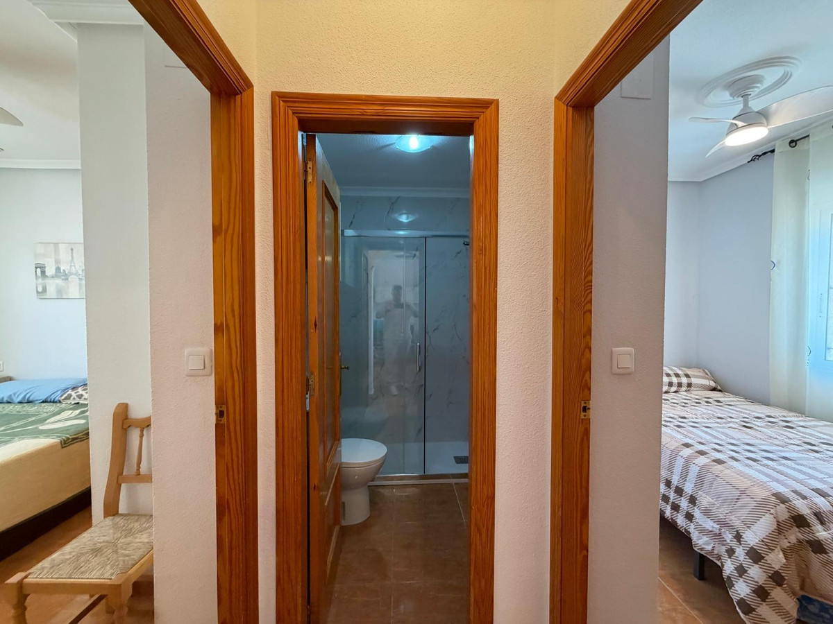 Bungalow te koop in Orihuela Costa | 2 slaapkamers H5378425