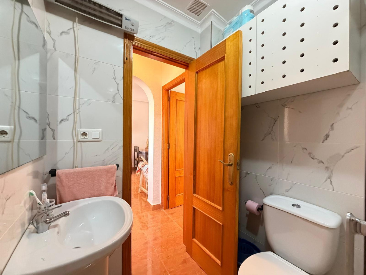 Bungalow te koop in Orihuela Costa | 2 slaapkamers H5378425
