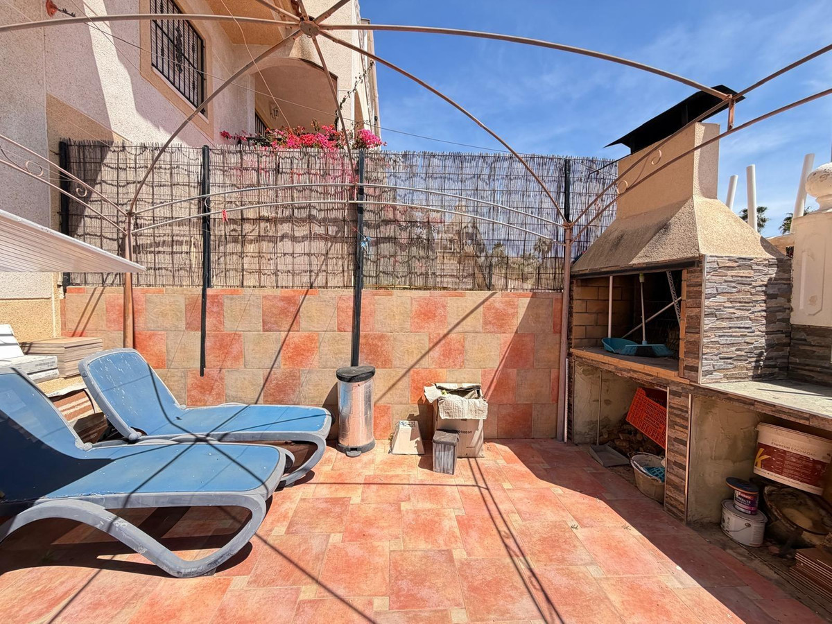Bungalow te koop in Orihuela Costa | 2 slaapkamers H5378425