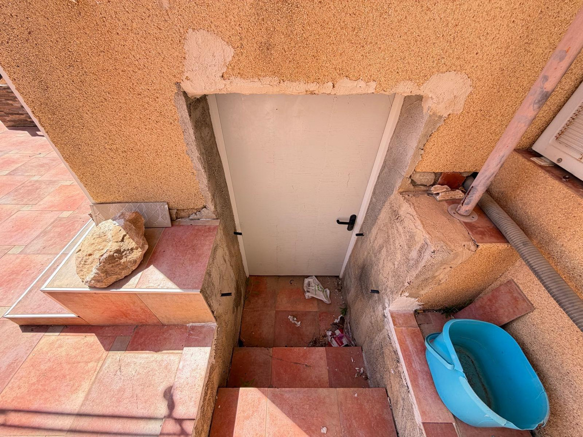 Bungalow te koop in Orihuela Costa | 2 slaapkamers H5378425