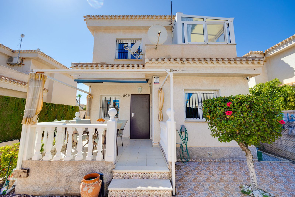Huis te koop in Orihuela Costa | 3 slaapkamers H5379166