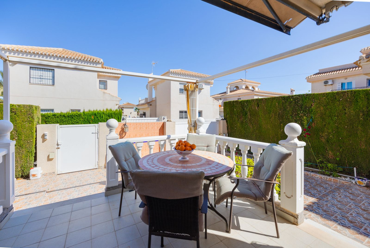 Huis te koop in Orihuela Costa | 3 slaapkamers H5379166