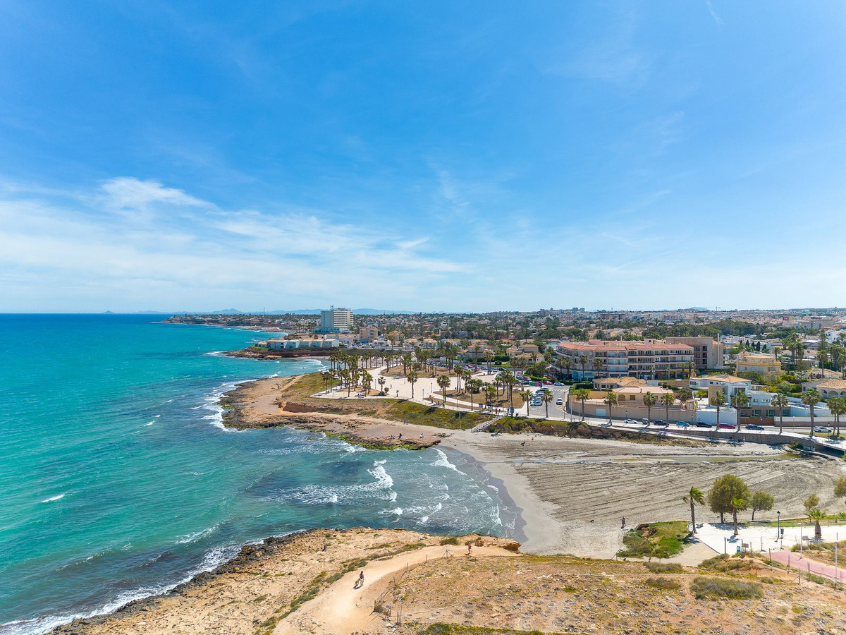 Huis te koop in Orihuela Costa | 3 slaapkamers H5379166