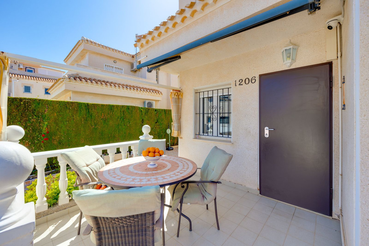 Huis te koop in Orihuela Costa | 3 slaapkamers H5379166