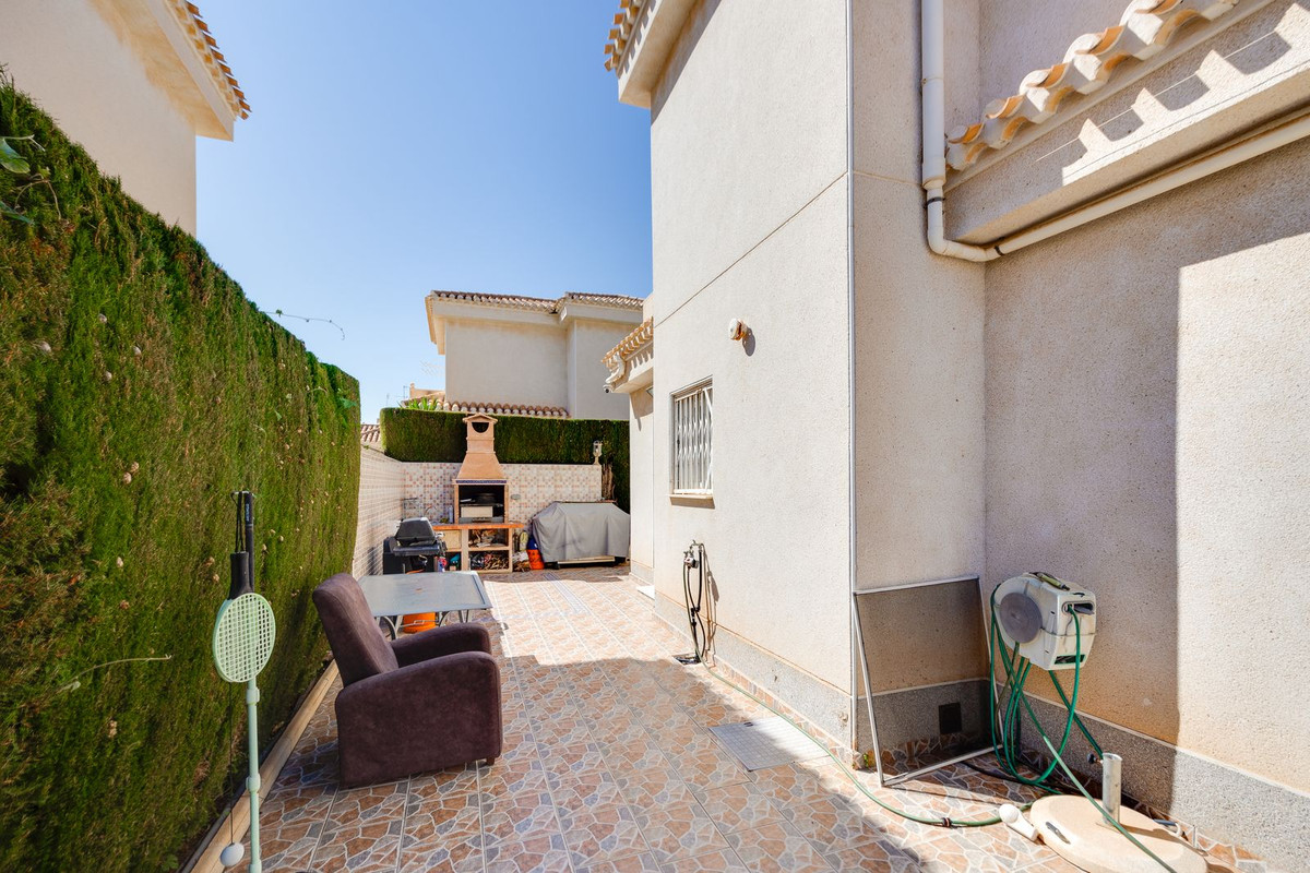 Huis te koop in Orihuela Costa | 3 slaapkamers H5379166