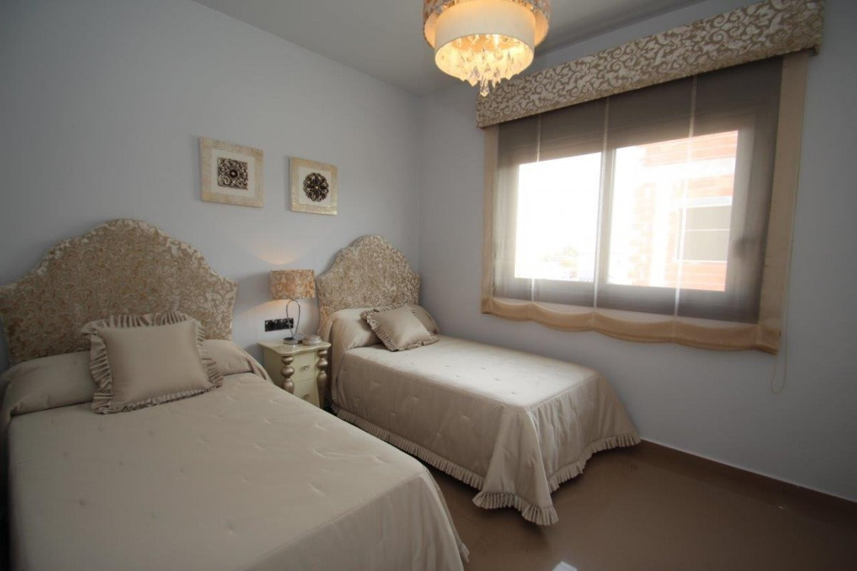Huis te koop in Orihuela Costa | 4 slaapkamers H5384734
