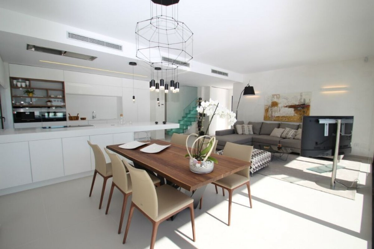 Huis te koop in Orihuela Costa | 4 slaapkamers H5384743