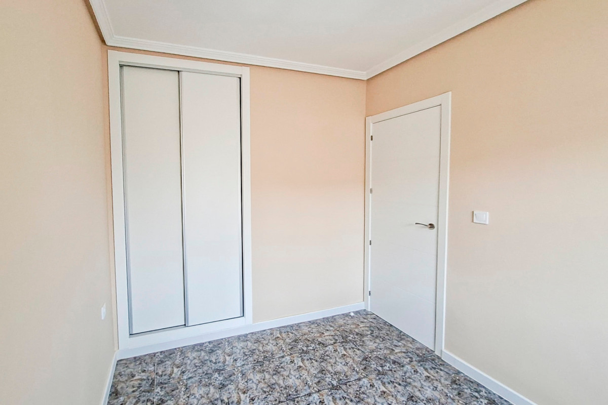 Huis te koop in Orihuela Costa | 2 slaapkamers H5400928