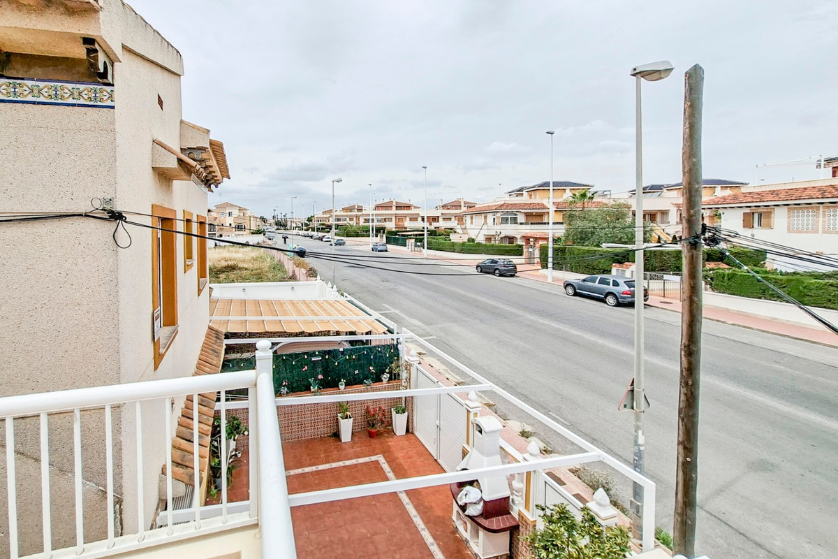 Huis te koop in Orihuela Costa | 2 slaapkamers H5400928