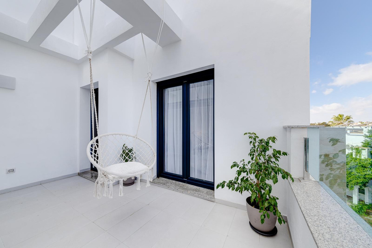 Huis te koop in Orihuela Costa | 3 slaapkamers H5401612