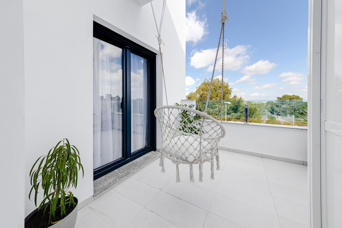 Huis te koop in Orihuela Costa | 3 slaapkamers H5401612