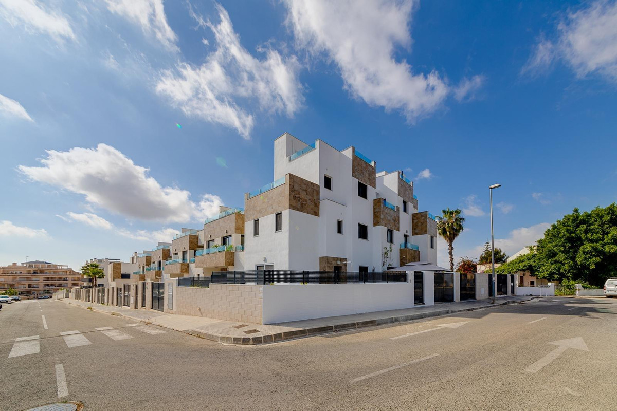 Huis te koop in Orihuela Costa | 3 slaapkamers H5401612