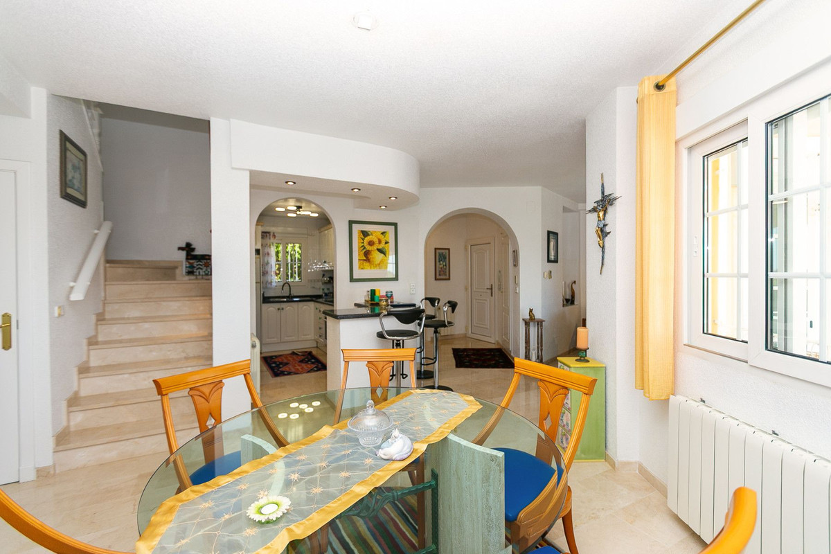 Huis te koop in Orihuela Costa | 3 slaapkamers H5411521